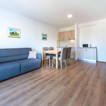 Rilovic - A3 By Interhome Appartement